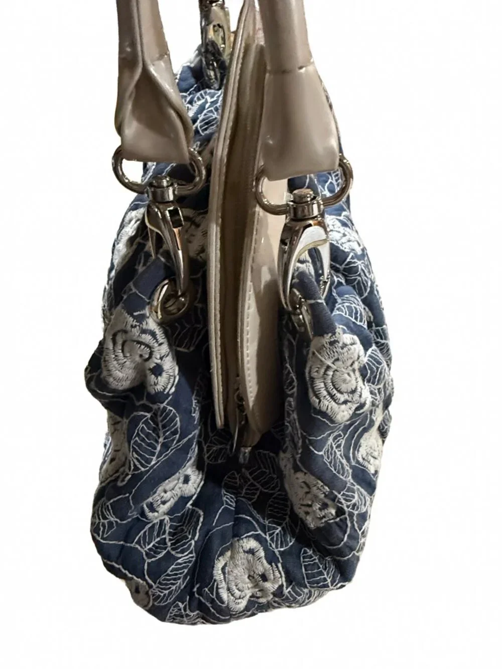 Beijo Blue Floral Embroidered Kiss-Lock Frame Satchel Handbag Cream Trim Dust Ba
